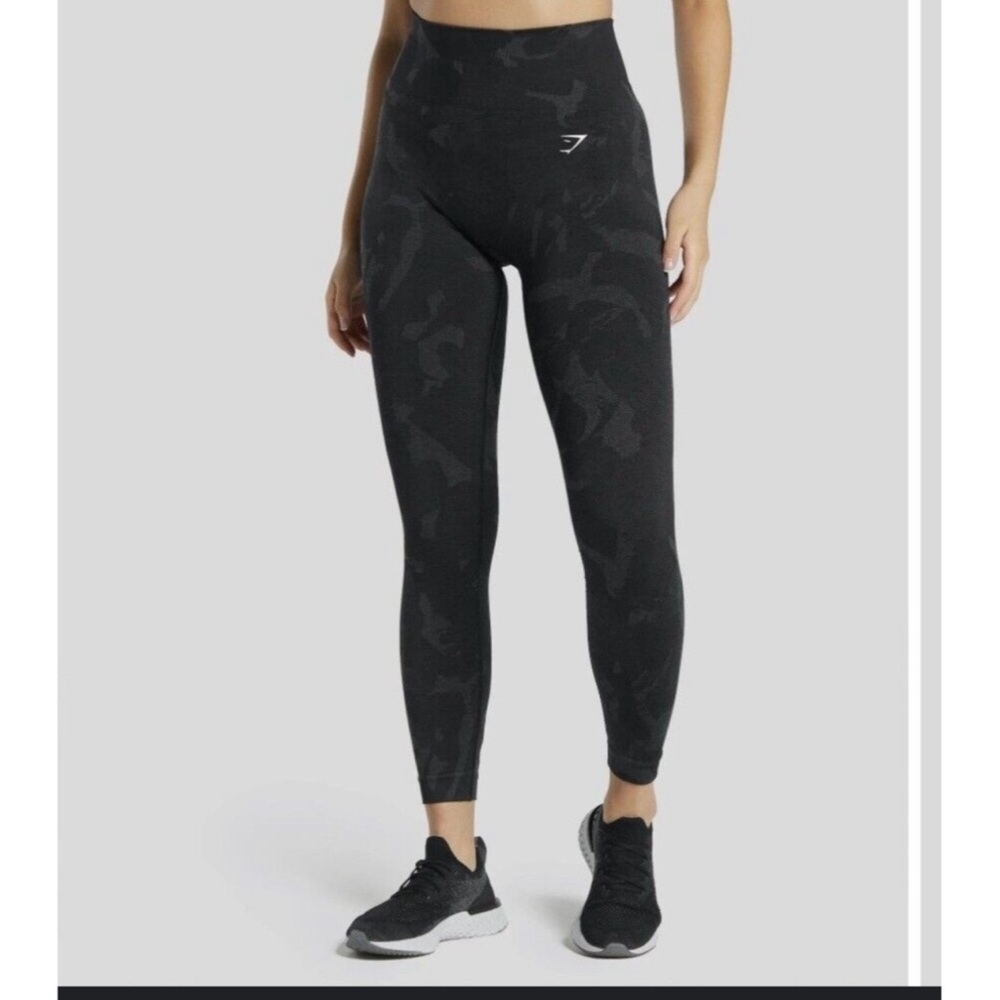 Gymshark Women's Leggings - Picture 5 of 9